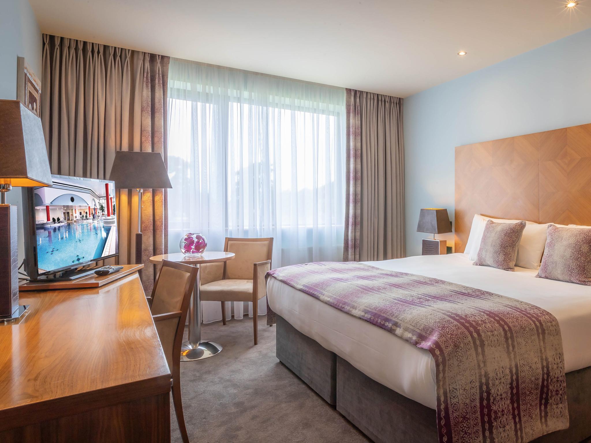 The Connacht Hotel Galway Esterno foto