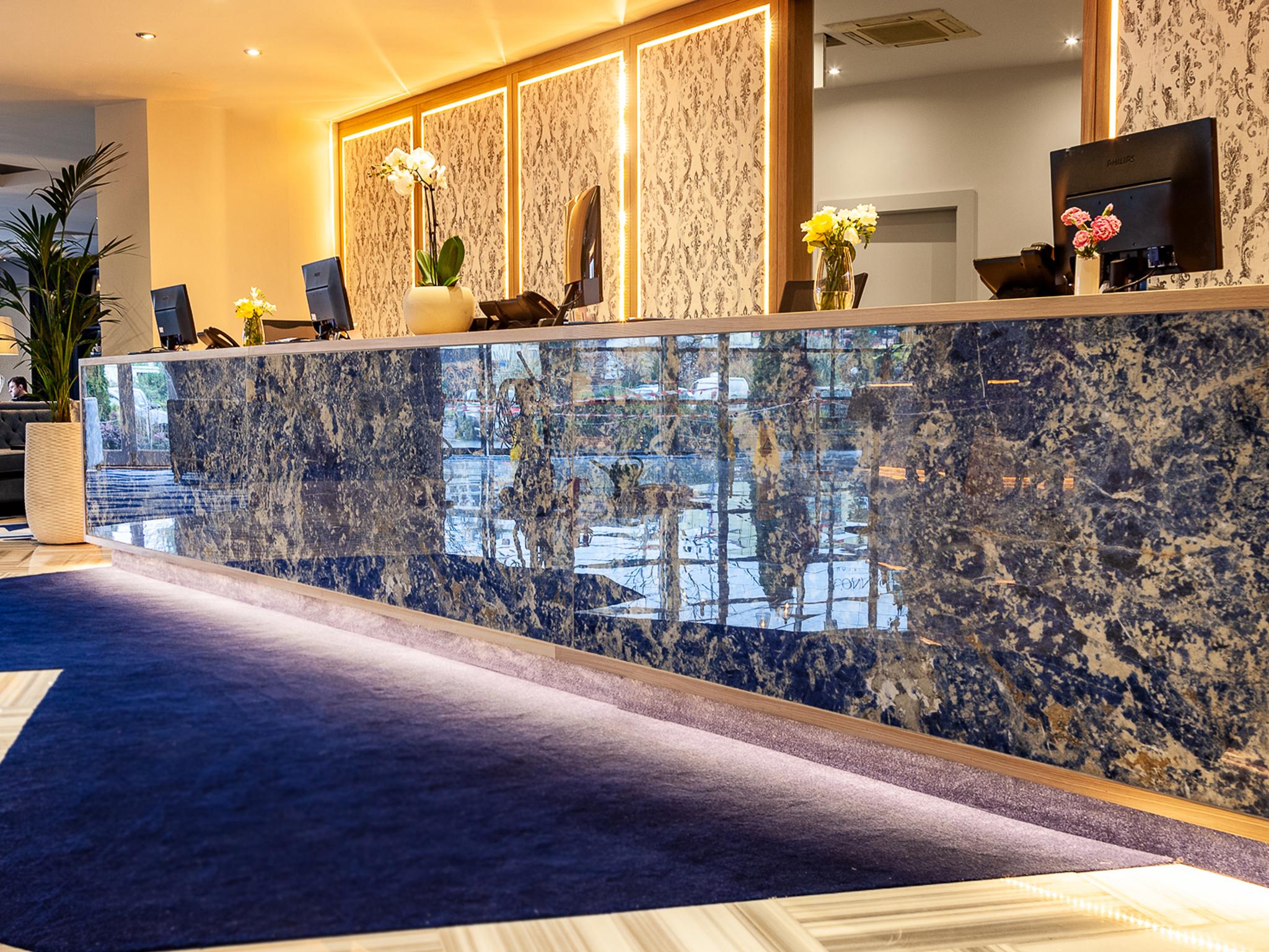 The Connacht Hotel Galway Esterno foto